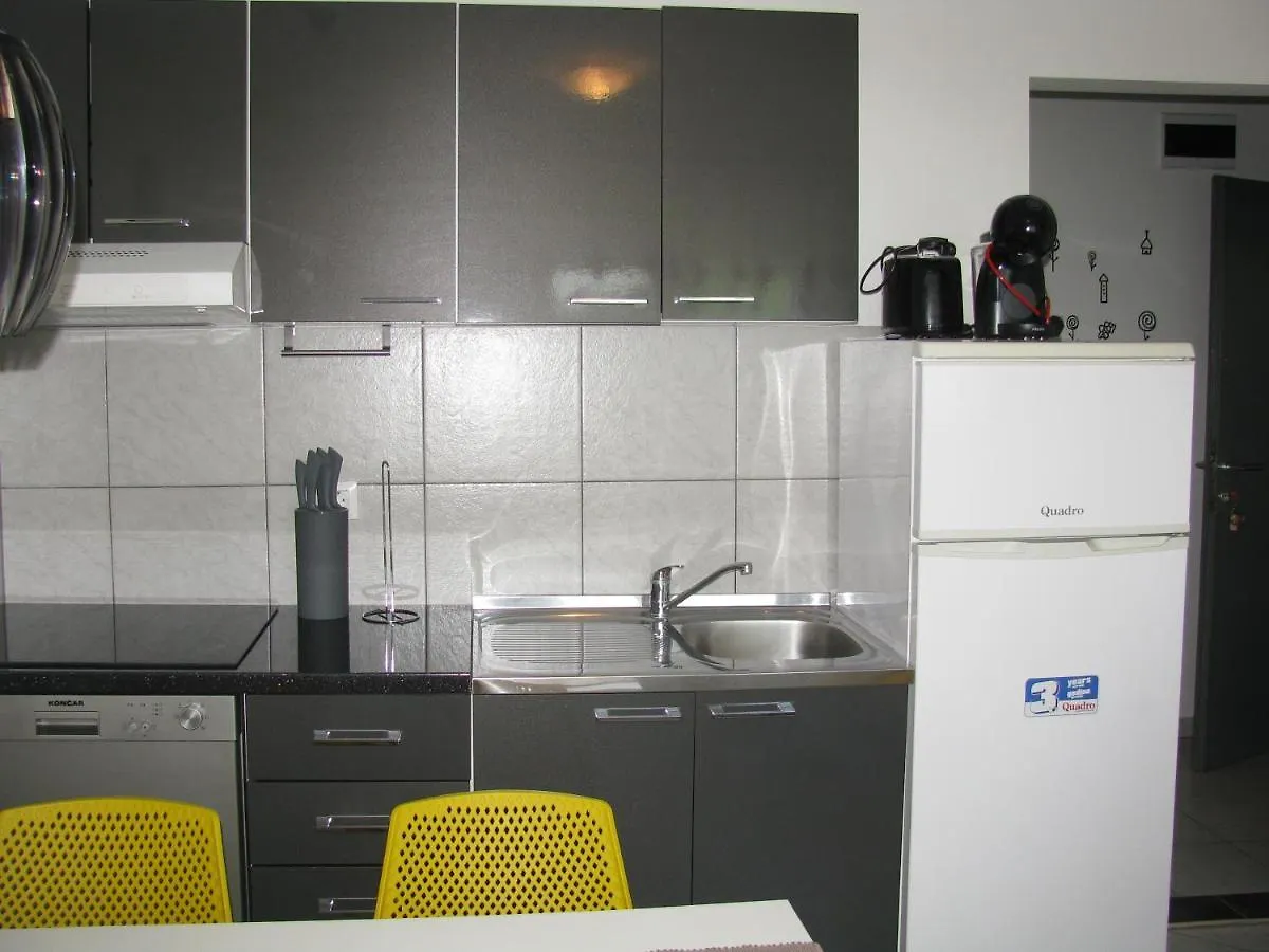 Apartments Basek Supetarska Draga