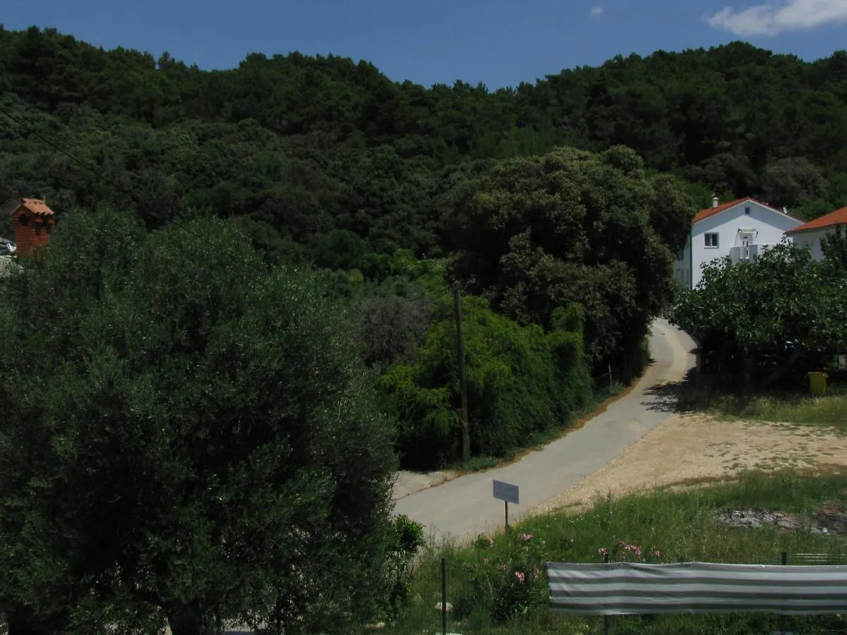 Apartments Basek Supetarska Draga 0*,