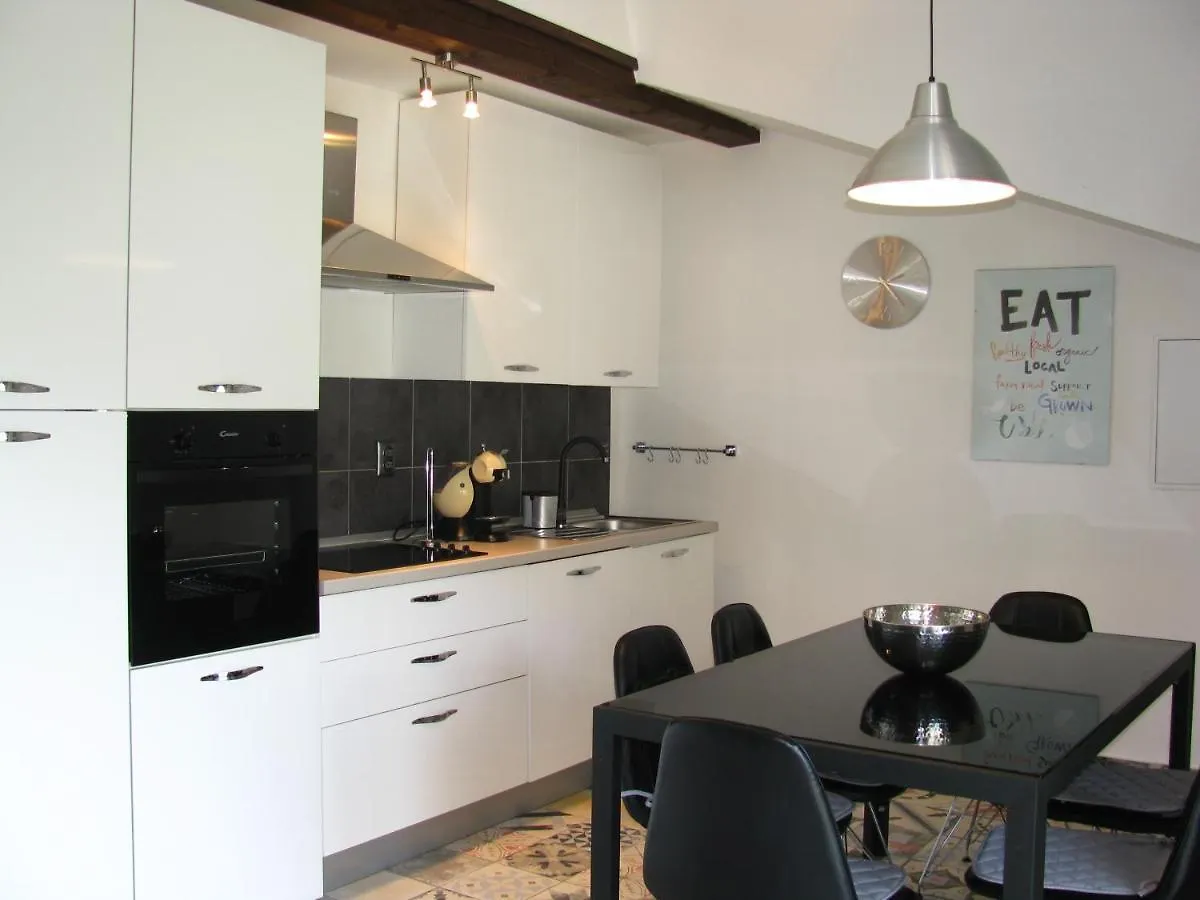Apartments Basek Supetarska Draga