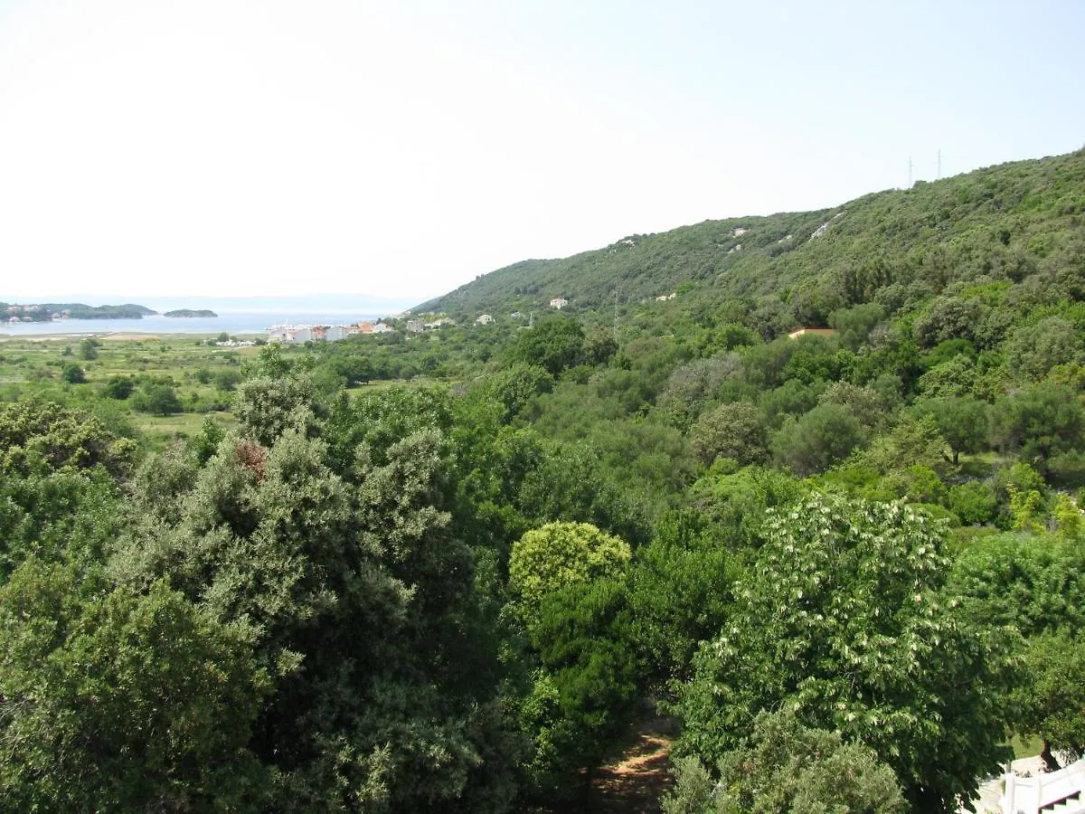 Apartments Basek Supetarska Draga