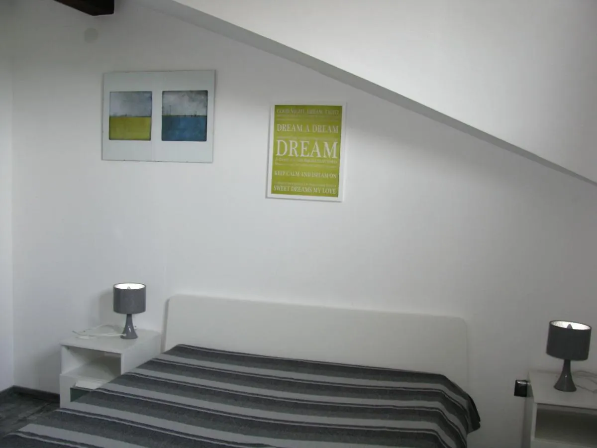Apartments Basek Supetarska Draga 0*,  Croacia